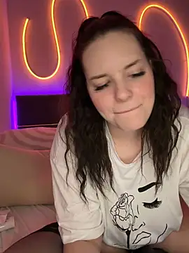 Mila-Jasmin's cam snapshot