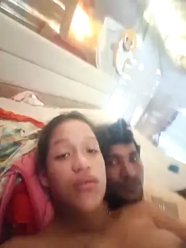 rachelbunny_and_kevin's cam snapshot