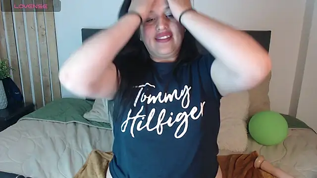 Andrea_secret_'s cam snapshot