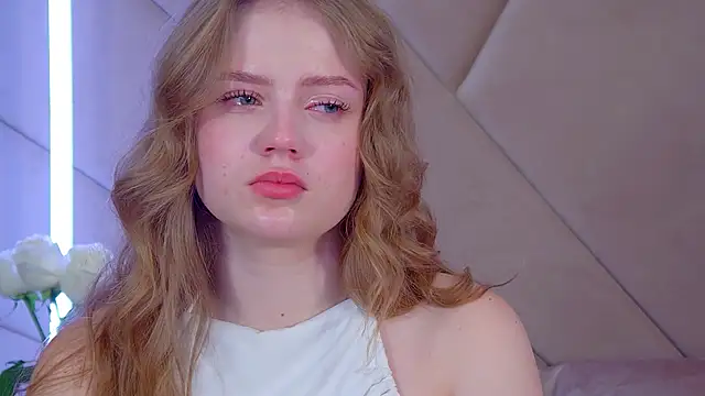 SelinSwarovski's cam snapshot