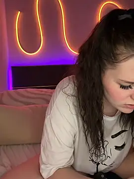 Mila-Jasmin's cam snapshot