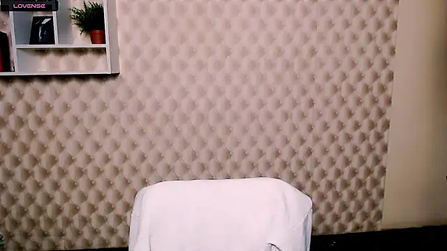 AmandaDimond_'s cam snapshot