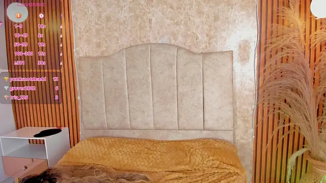 NAIA_ROSSI's cam snapshot