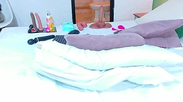 dannaahbrown's cam snapshot