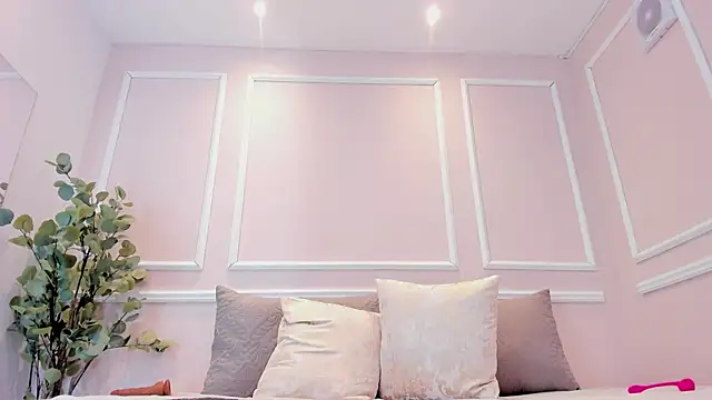 Lucy_Canel's cam snapshot