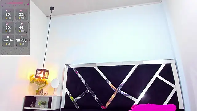 iisabella_noa's cam snapshot