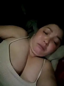 sary-hot2x's cam snapshot