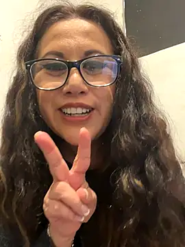 MirandaLatinaLovely's web cam