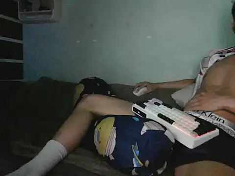 boyhigh1997 live sex cam