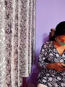 Student12th's cam snapshot