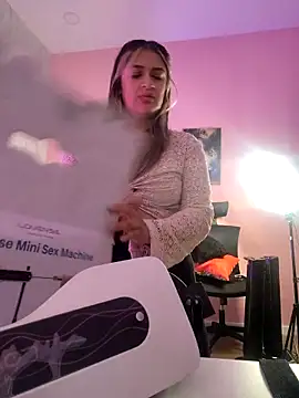 NicoleDiior's cam snapshot