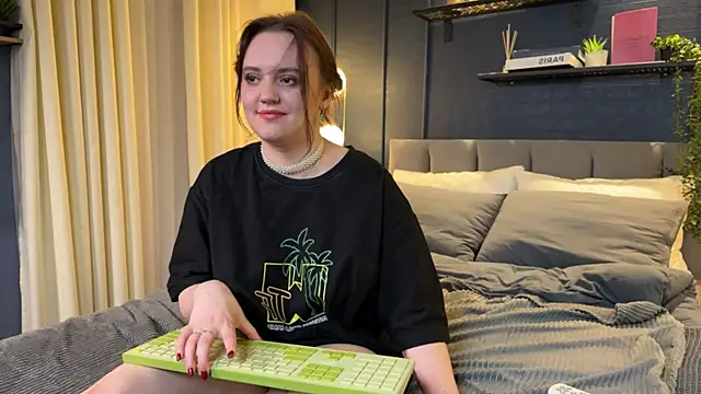 Lella_Ryann_'s cam snapshot