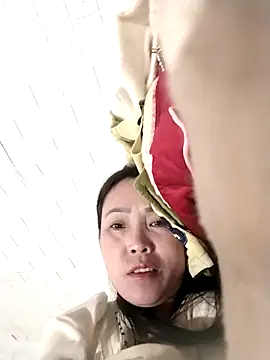 Feeling-hot live sex cam