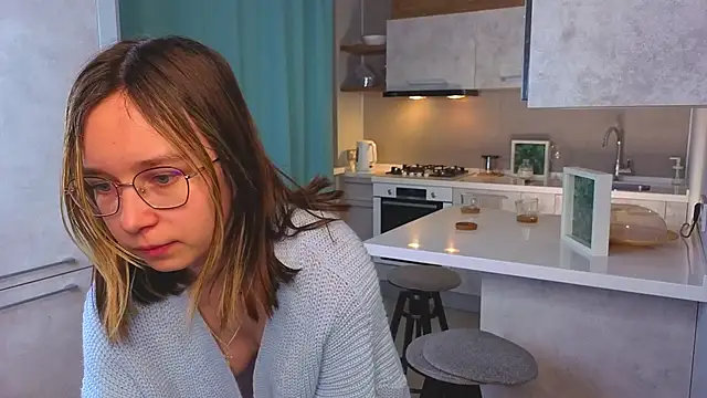 SharriDobes's cam snapshot