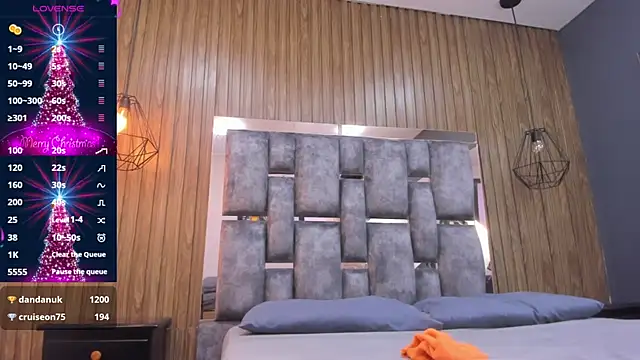 owen__johnson's cam snapshot