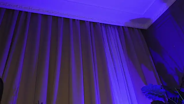 Liv_Fay's cam snapshot