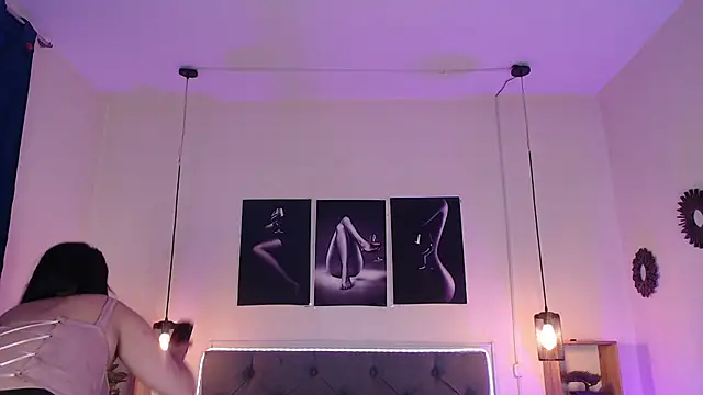 emily_leinner's cam snapshot