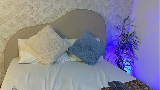 RILLEY_ALLEN's cam snapshot