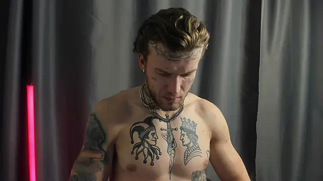 Huntall77's cam snapshot