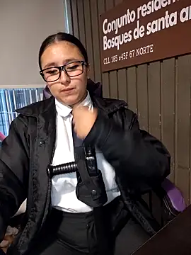 Cute_Penelope live sex cam