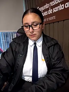 Cute_Penelope's cam snapshot