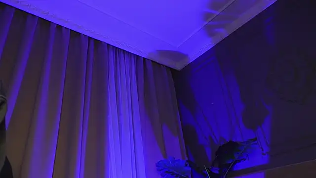 Liv_Fay's cam snapshot