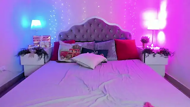 CamillaDreamer's cam snapshot