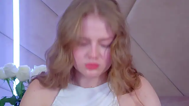 SelinSwarovski's cam snapshot