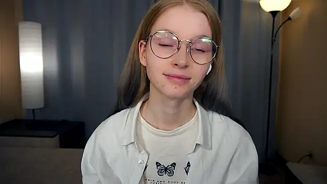 ToyaPletz's cam snapshot