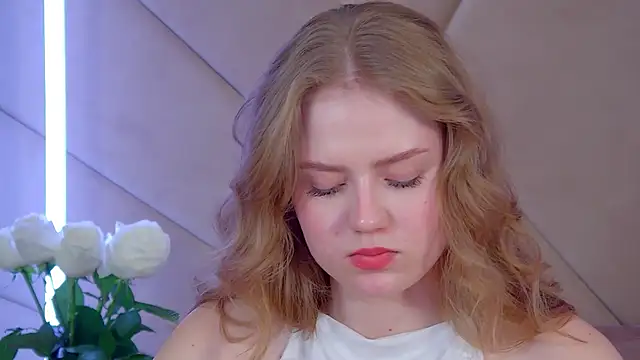 SelinSwarovski's cam snapshot