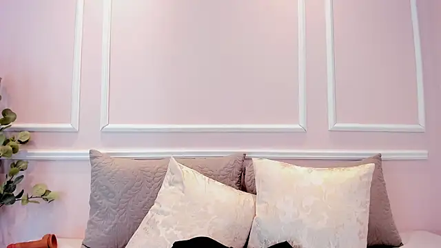 Lucy_Canel's cam snapshot