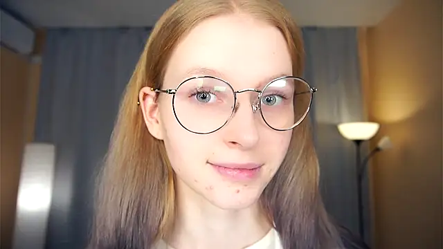 ToyaPletz's cam snapshot