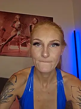 LessiaMia's cam snapshot