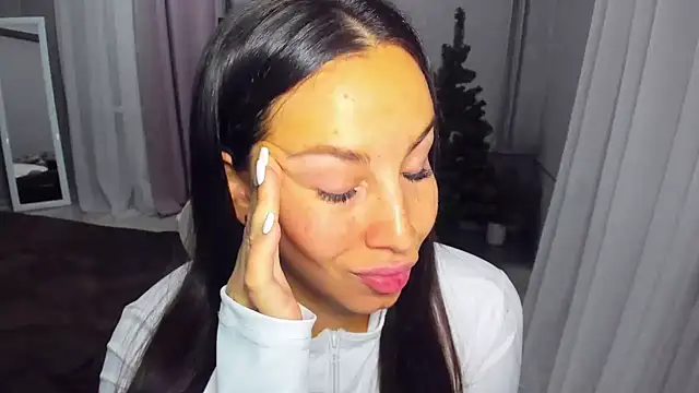 AvisFlowers's cam snapshot