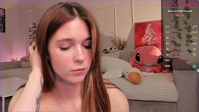 Frau_Lina's cam snapshot