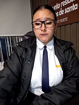 Cute_Penelope live sex cam