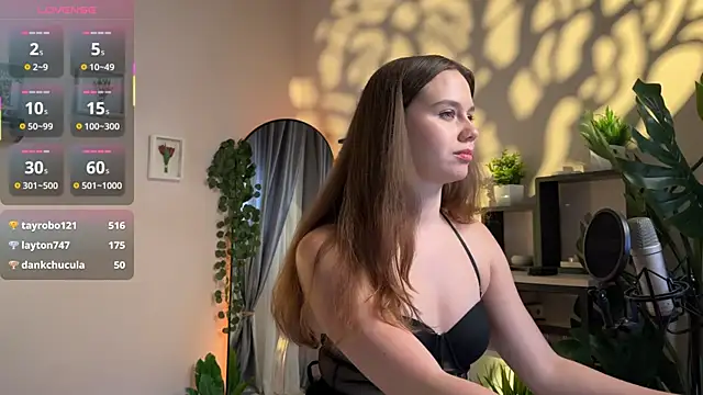 Julie_Rhodes's cam snapshot