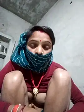 Priyanka_thakurr live sex cam