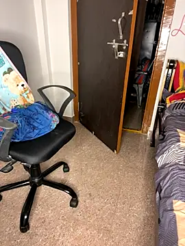 Hey___Seetha's cam snapshot