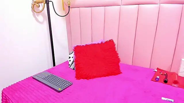 HoollyHendrix's cam snapshot