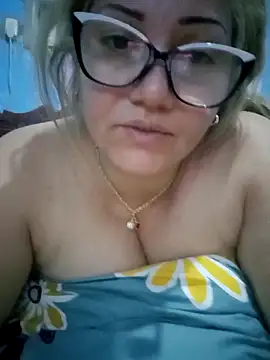 Carlotaazul's cam snapshot