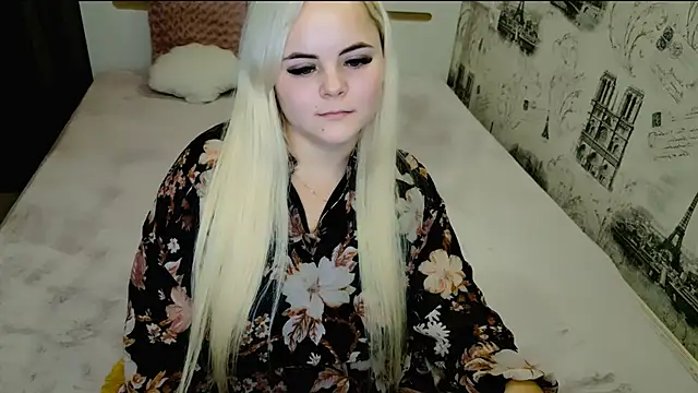 lovely-eyes's cam snapshot