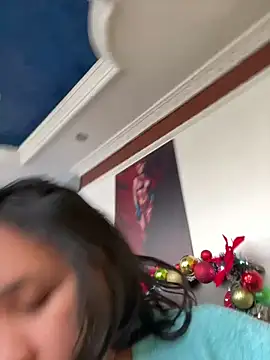 Esmerald_1111's cam snapshot