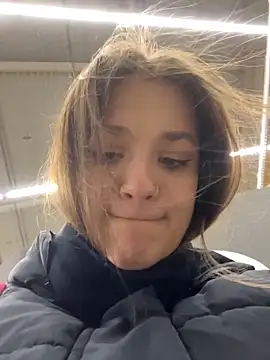 KittyQueeny's cam snapshot