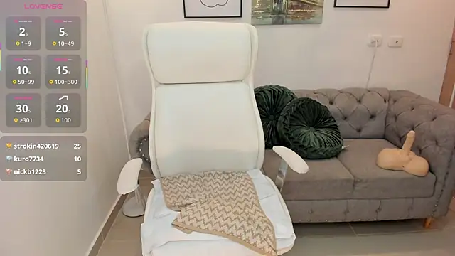 Aida_adams's cam snapshot