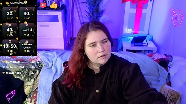 daisy_low's cam snapshot