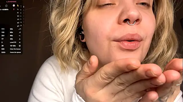 SabrinaFolts's cam snapshot