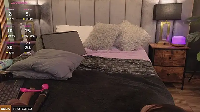 Angelina_Dior's cam snapshot