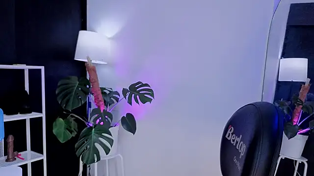 VickyGrey's cam snapshot