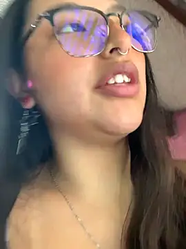 HecateBlaze's cam snapshot